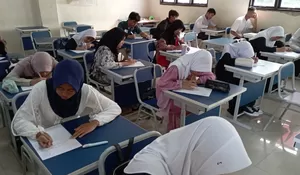 Siswa SMPN 23 Depok Tingkatkan Cinta Budaya Indonesia