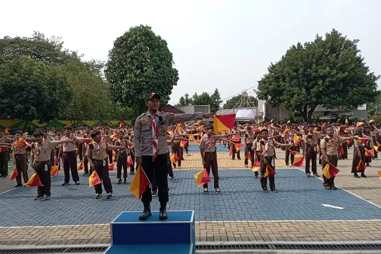 Pelaksanaan Perjusa di SMPN 23 Depok yang terletak di Jalan Jambore, Kelurahan Harjamukti, Kecamatan Cimanggis.  (ANDIKA/RADAR DEPOK)