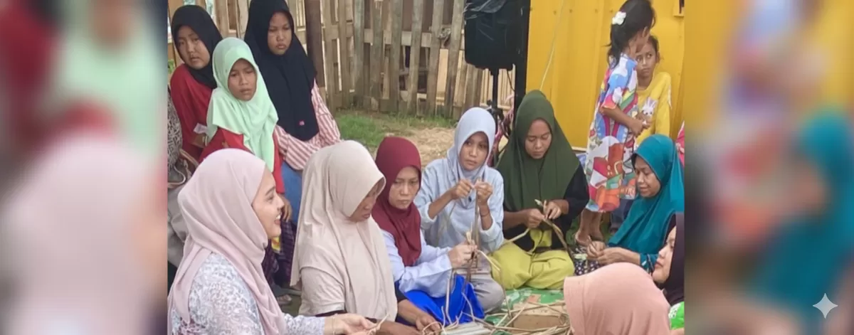 Tanissa Puti Rahmadiva bersama para pengrajin