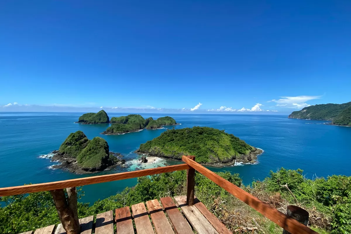 Pulau Bedil Banyuwangi, Hidden Gem Eksotis yang Wajib Masuk Bucket List ...