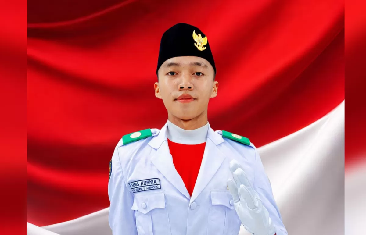 Foto: Faris Yusuf Kurnia, anggota Paskibraka usai bertugas pada Upacara HUT ke-81 RI di Cianjur. (FOTO: Istimewa)
