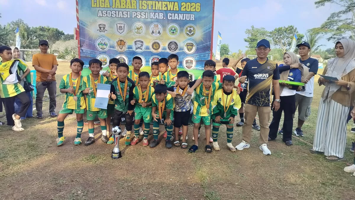 Tim Muda SSB Paster Junior sukses meraih Runner Up di Liga Jabar Istimewa 2026. (FOTO: Ist)