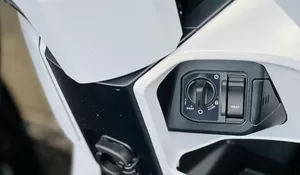 Mengenal Arti Kedipan Smart Key pada Motor Honda