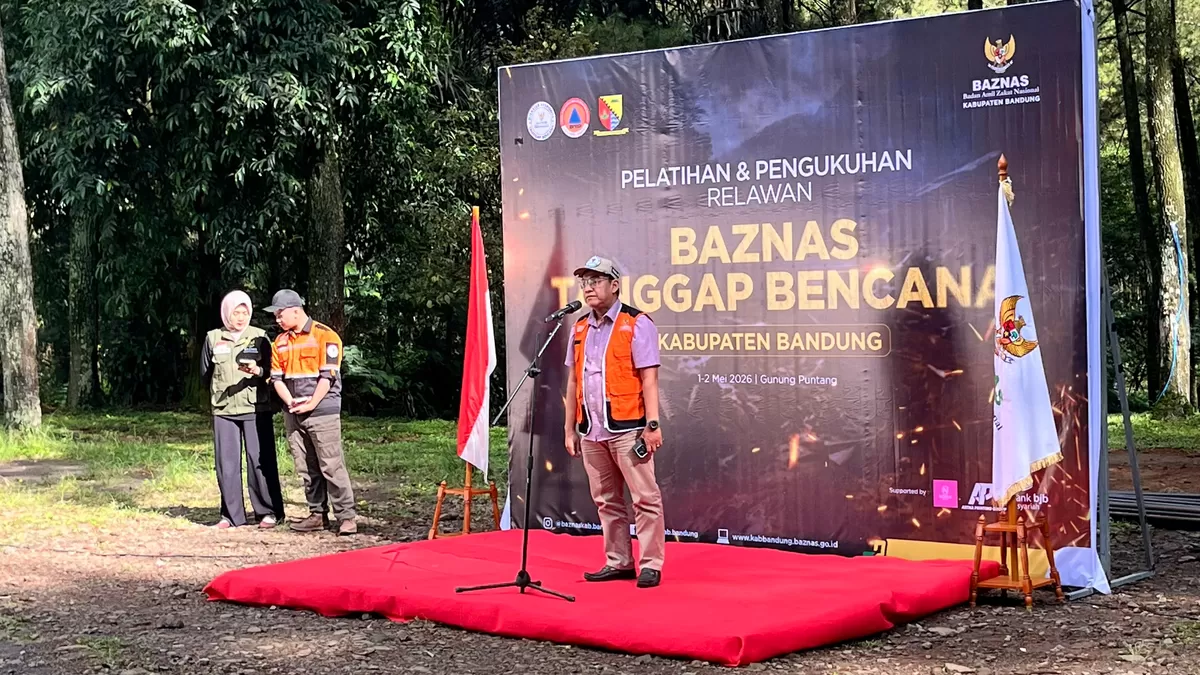 Pengukuhan relawan Baznas di Gunung Puntang. (FOTO: Ist)