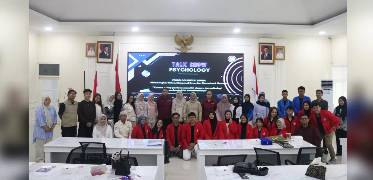 Foto: Suasana Talkshow Psikologi yang digelar Fakultas Psikologi Universitas Indonesia Maju di Bale Praja Pendopo Kabupaten Cianjur. (FOTO: Ist).