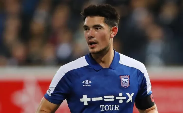 Elkan Baggott Masuk Daftar Skuad Ipswich Town di Premier League 2024/2025,  Tetap Dibanned STY? - Bali Express