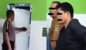 Viral! Video Guru SMA di Padang Diduga Lakukan Perbuatan Asusila di Toilet Masjid Beredar di Media Sosial