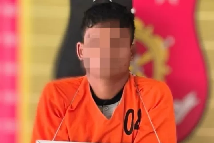 Pelaku GS yang ditangkap tim Resmob Polres Padangsidimpuan dalam kasus pencurian dengan pemberatan Rabu (16/4/2025), sekira pukul 11.30 Wib. (Realitasonline.id - RI)