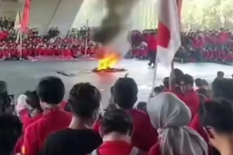 Akso mahasiswa Unhas menyikapi situasi bangsa  Sabtu (30/8)