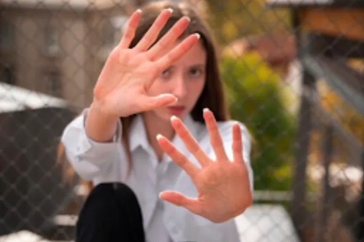 Ilustrasi Dugaan Kekerasan Seksual yang Terjadi di Lingkungan UGM. (Freepik/freepik)