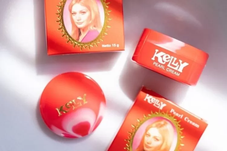 Harga Murah! Ini 3 Cara Memakai Krim Wajah Kelly Sebagai Foundation ...