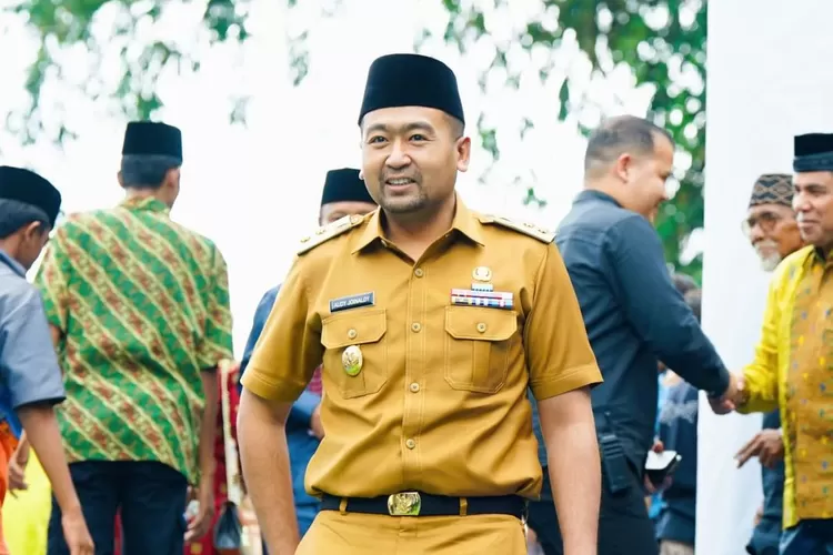 Wakil Gubernur Sumatera Barat, Audy Joinaldy  berbicara mengenai perkembangan proyek jembatan layang atau Flyover Sitinjau Lauik yang pada awal tahun 2024 ini  akan melakukan lelang tender. (Instagram: joinaldy)