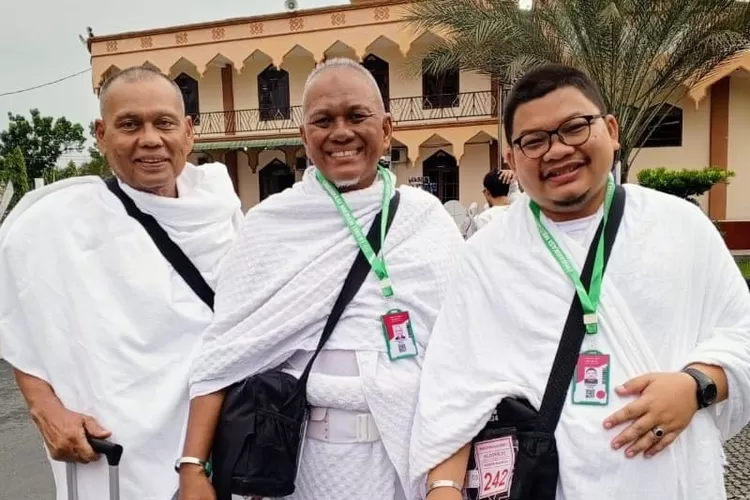 Jemaah Calhaj dari KBIHU Hijir Ismail bergabung di Kloter 23 Embarkasi Medan.