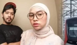 Benarkah Karier Suami Anita Dewi Diujung Tanduk? Roemah Koffie Beri Klarifikasi Usai Viral Kasus Hilangnya Tumbler Tuku di KRL