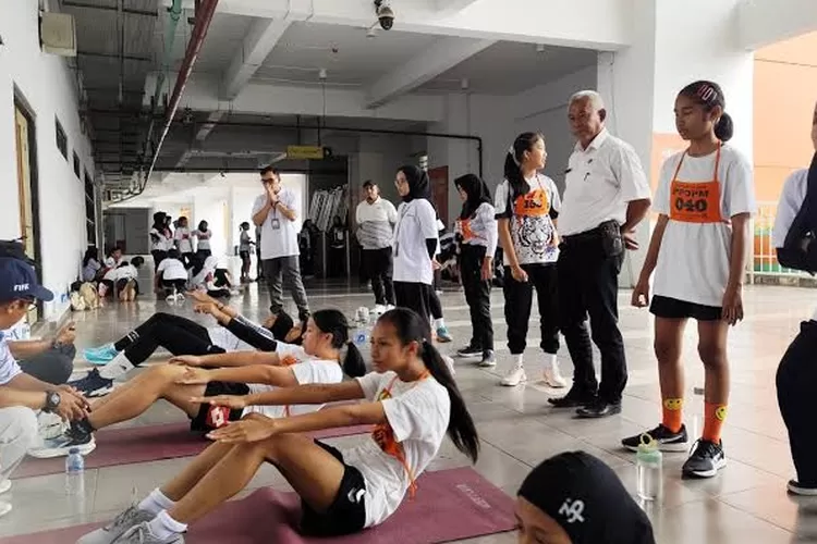 Atlet binaan UPT PPOPM Kabupaten Bogor saat menjalani tes parameter.