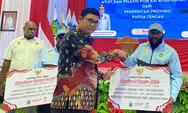 Akhirnya 26 Atlet Berprestasi dan 12 Pelatih PON Terima Bonus