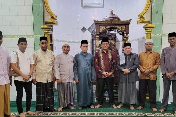 Pengurus Daerah MABMI Kabupaten Deli Serdang melakukan kunjungan Safari Ramadhan pertama di Masjid Jamik Desa Dalu X A Kecamatan Tanjung Morawa, Selasa (19/3/2024).