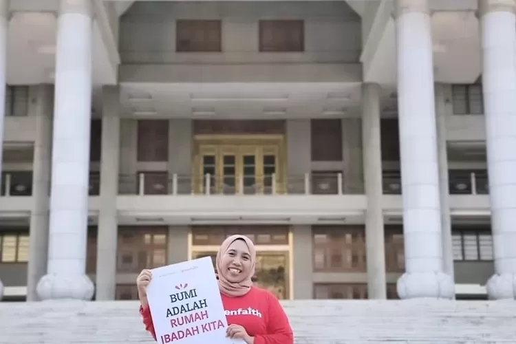 Hening Parlan, Wakil Ketua MLH PP Muhammadiyah dan Wakil Ketua MLH PP &lsquo;Aisyiyah, pelopor gerakan Eco Jihad  di Indonesia