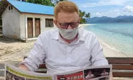 Pengabdian Sunyi Laode Iman Sutrisno, Menyalakan Harapan di Sekolah Pulau Terpencil Makassar