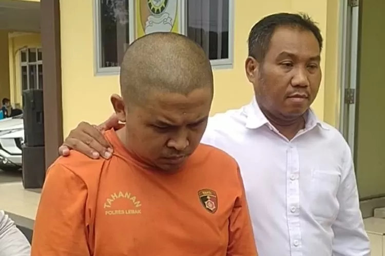 Tampang Wily (24), pelaku pembuatan video fetisisme perempuan diikat lakban di Kabupaten Lebak, Senin, 23 September 2024.