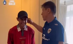 Pratama Arhan Kena Jewer Shin Tae-Yong Saat Tiba di Bali untuk Gabung TC Timnas Indonesia