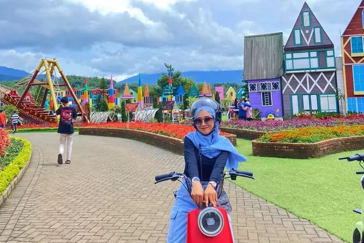 3 rekomendasi wisata di Malang yang Instagramable (Sumber - Florawisata San Terra de Lafonte : Instagram @ririnpesegk)