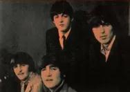 Tampil di NME Poll Winner Show, Aksi Panggung The Beatles Nggak Boleh Diabadikan Kameramen Stasiun TV