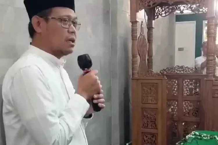 Wakil Walikota Depok, Imam Budi Hartono memberikan kesaksian atas prilaku baik almarhumah Anggota DPRD Depok dari Fraksi PKS, T. Farida Rachmayanti, Senin (1/6). (TANGKAPAN LAYAR)