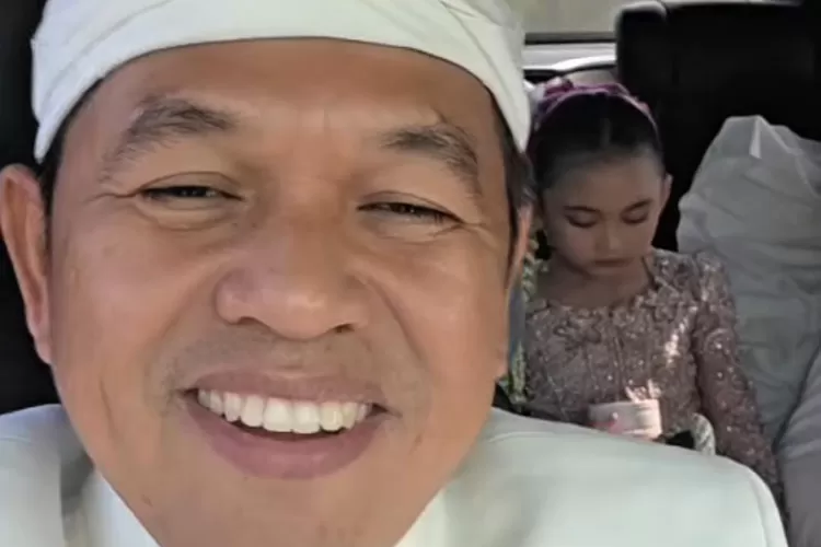 &ldquo;Dulu Ditolak, Kini Bertemu Lagi: Nostalgia Kang Dedi &amp; Kokom&rdquo; (Foto/Instagram - dedimulyadi71.)