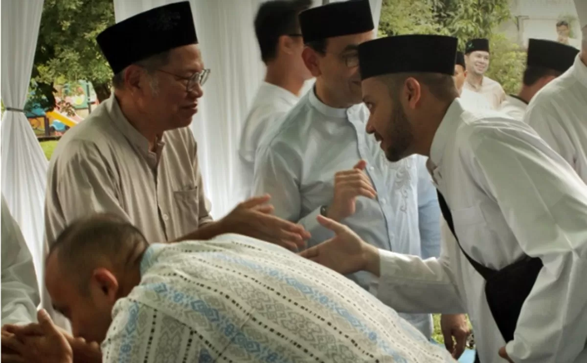 Momen Halal Bihalal yang jadi tradisi khas Lebaran di Indonesia (Facebook Yayasan Pendidikan Jamiat Kheir)