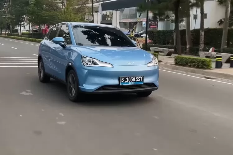 Kendaraan listrik semakin ramain mengaspal di Indonesia (Tangkapan Layar Youtube AutonetMagz)