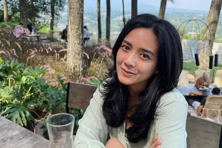 Biodata Dhea Ananda Lengkap Dengan Umur Akun Instagram Hingga Nama Suami Profil Mantan