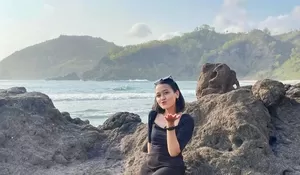 Nyari Destinasi yang Punya Ombak Besar? Yuk Coba Kuy ke Pantai Wediombo di Jogja