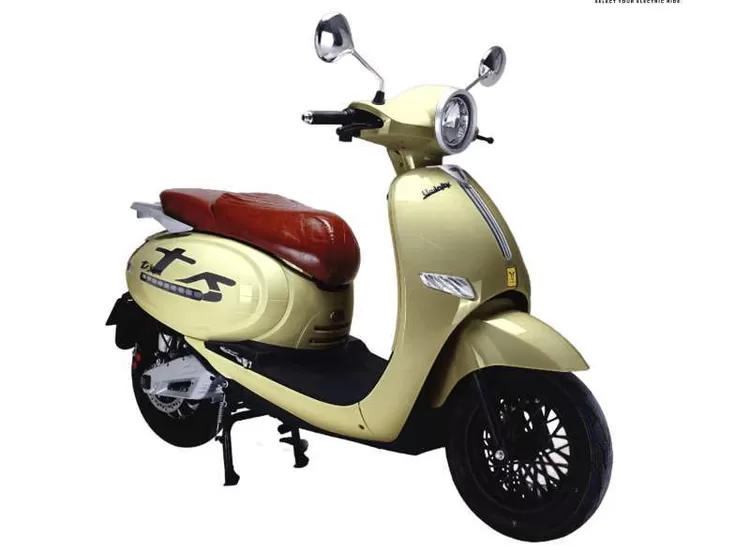 Motor Listrik Mirip Vespa Uwinfly T5 Dibanderol Lebih Murah