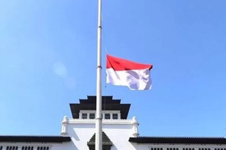 30 September 2023 Arti Bendera Setengah Tiang Hari Ini Untuk Mengenang ...