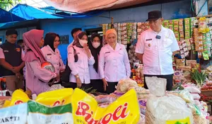 Respon Cepat Arahan Pemerintah Pusat, Wali Kota Baubau Sidak Pasar Jelang Idulfitri 