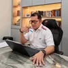Tragedi Sang Intelektual: Ketika Kecerdasan Terhempas dalam Ganasnya Badai Politik