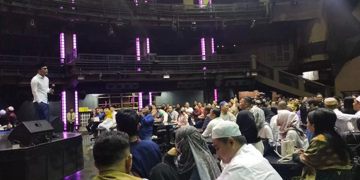 Gus Miftah Buka Puasa Bareng dengan Pekerja Colosseum, Kembali Berdakwah di Klub Malam (Ist)