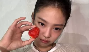 Bikin Heboh, Begini Cara Imut Jennie BLACKPINK Seruput Mie