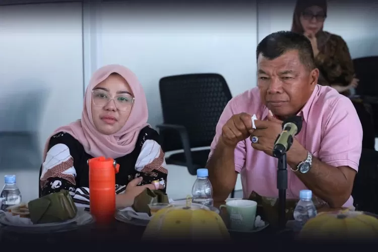 Pimpinan DPRD hadiri dua agenda yang berlangsung di Gedung Pinisi Bulukumba (DPRD Kab. Bulukumba )