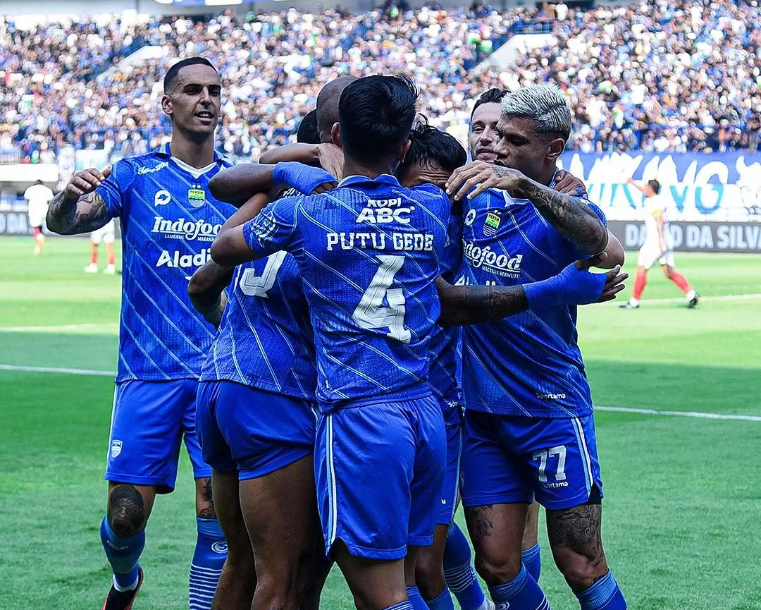 LIVE SCORE HASIL AKHIR Persib Vs Persija, Skor 1-0 Babak Pertama, David ...