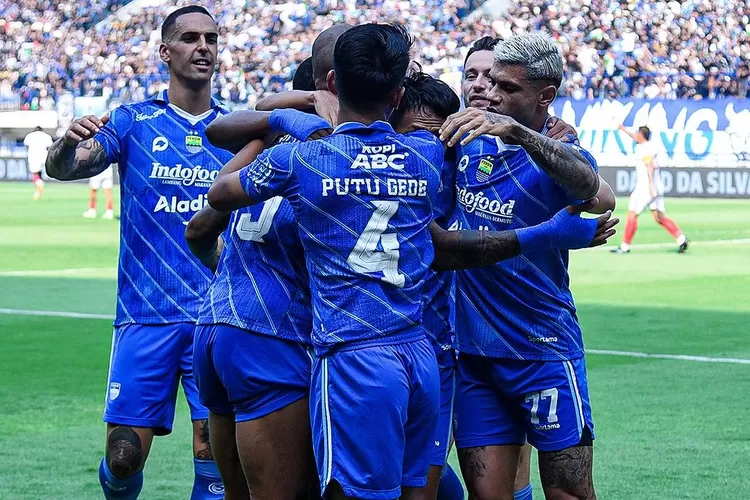 Keanehan Jelang Persib vs PSIS, Nick Kuipers HILANG Diganti Alberto