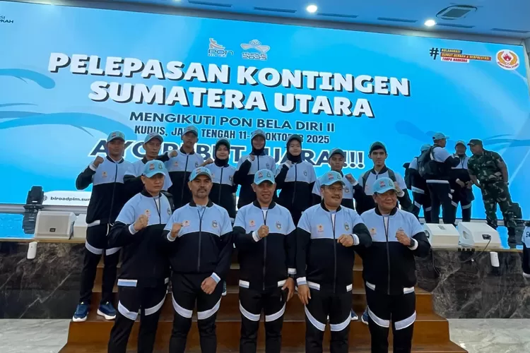 Sekda Sumut Togap Simangunsong bersama tim kempo yang akan dikirim ke PON Bela Diri 2025. (ist)