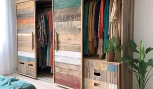 Terlihat Cantik dan Muat Banyak, Inilah 8 Desain Lemari Pakaian Minimalis untuk Kamar Tidur!