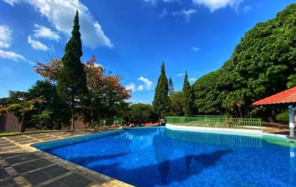 Grand Whiz Hotel Bromo pas untuk liburan Lebaran yang tenang di alam.