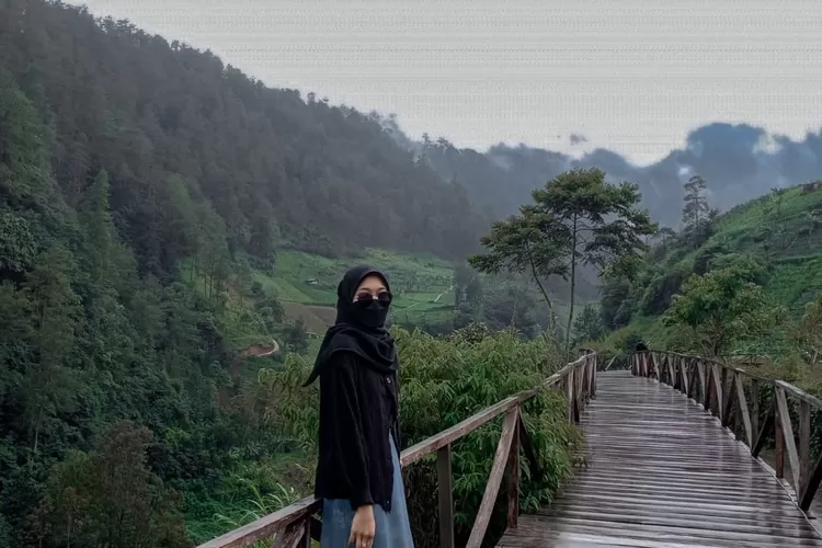 3 rekomendasi wisata di Karanganyar (Sumber - Tawangmangu Wonder Park : Instagram @sekitartawangmangu)