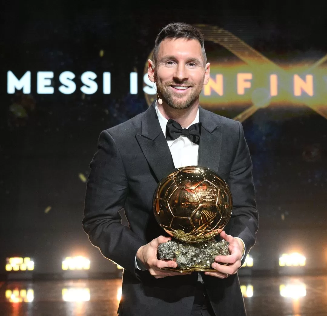 Kalahkan Erling Haaland, Lionel Messi Raih Ballon D’Or 2023 - Radar Madura