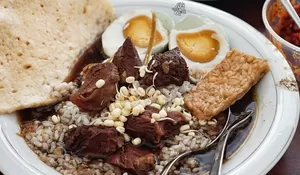 5 Rekomendasi Tempat Makan Malam di Situbondo yang Buka 24 Jam