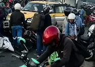 Mobil Hantam 8 Motor di Simpang K Square Batam, Dua Korban Luka Berat