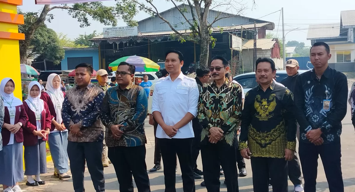 Peluncuran program seribu Sarjana Desa di Politeknik Bhakti Kencana. (FOTO: Ist)